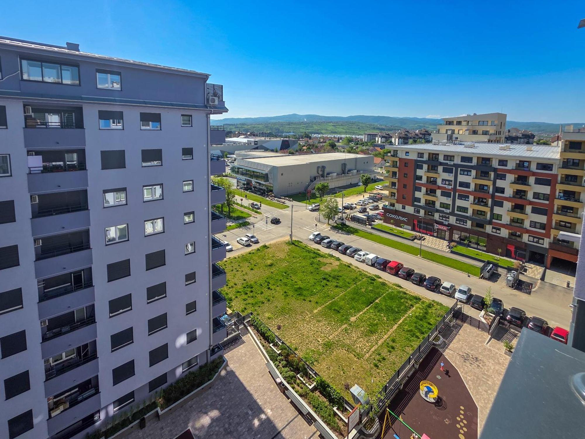 Oota Soko With Parking Garage Lejlighed Kragujevac Eksteriør billede